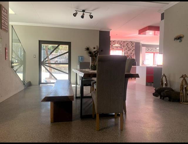 6 BEDROOM HOUSE FOR SALE IN SUNWARD PARK